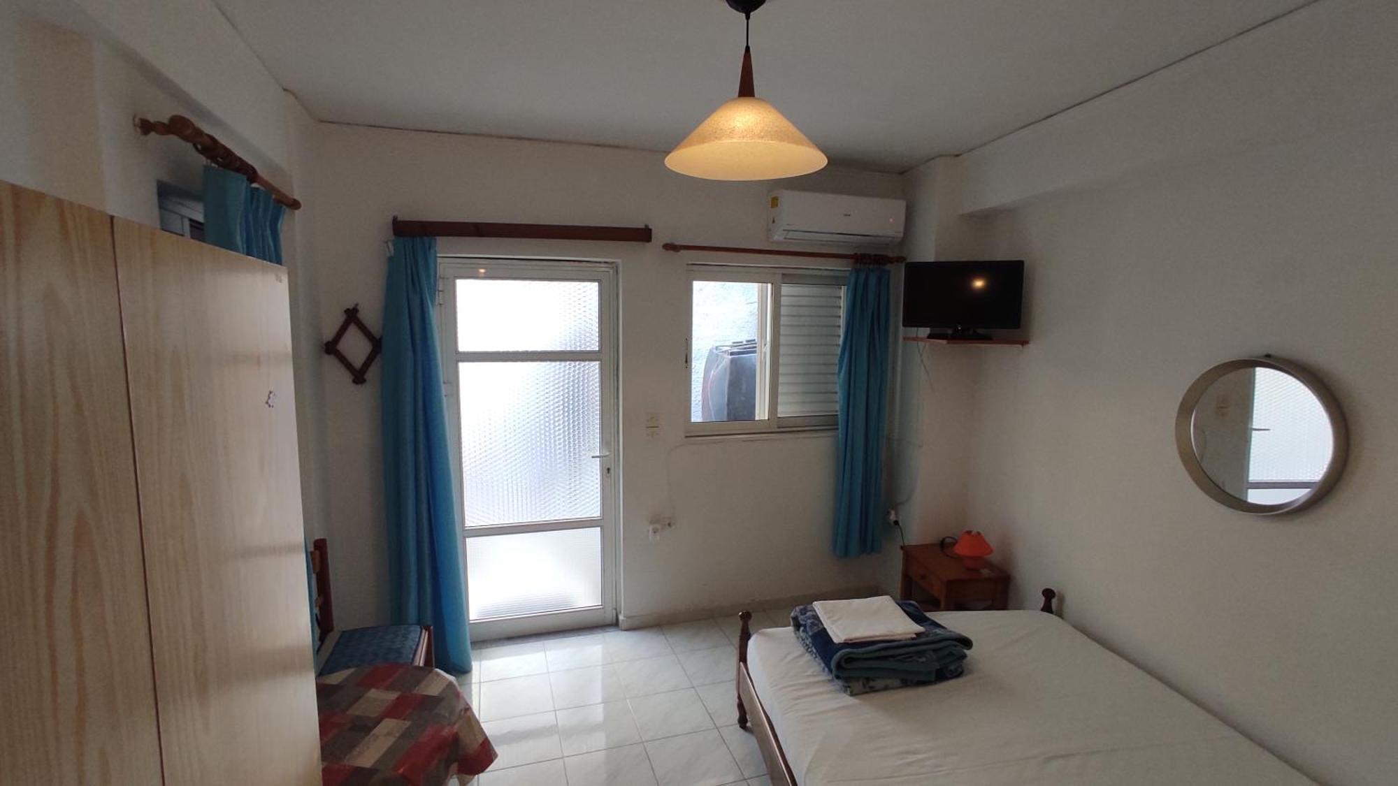 Mytilíni Angelos Rooms מראה חיצוני תמונה