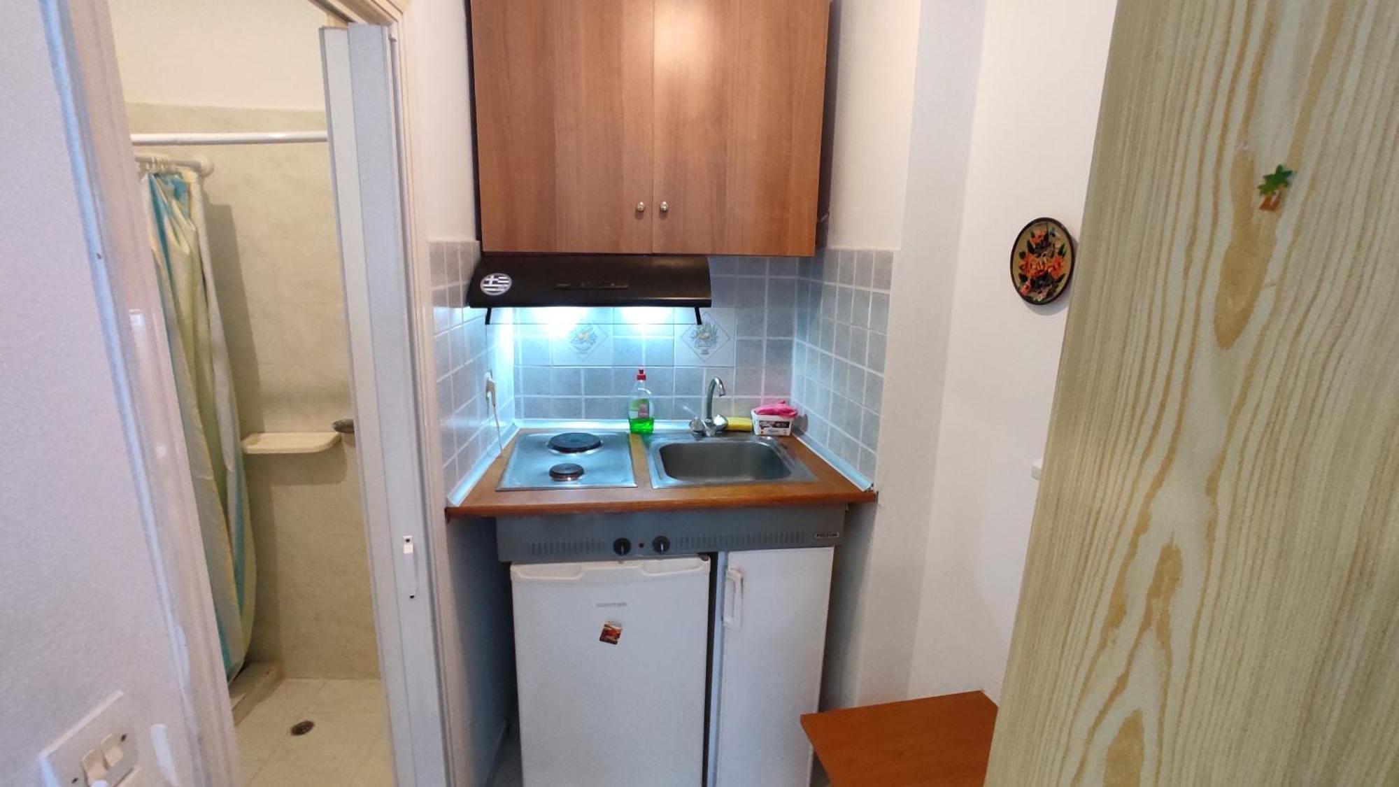Mytilíni Angelos Rooms מראה חיצוני תמונה